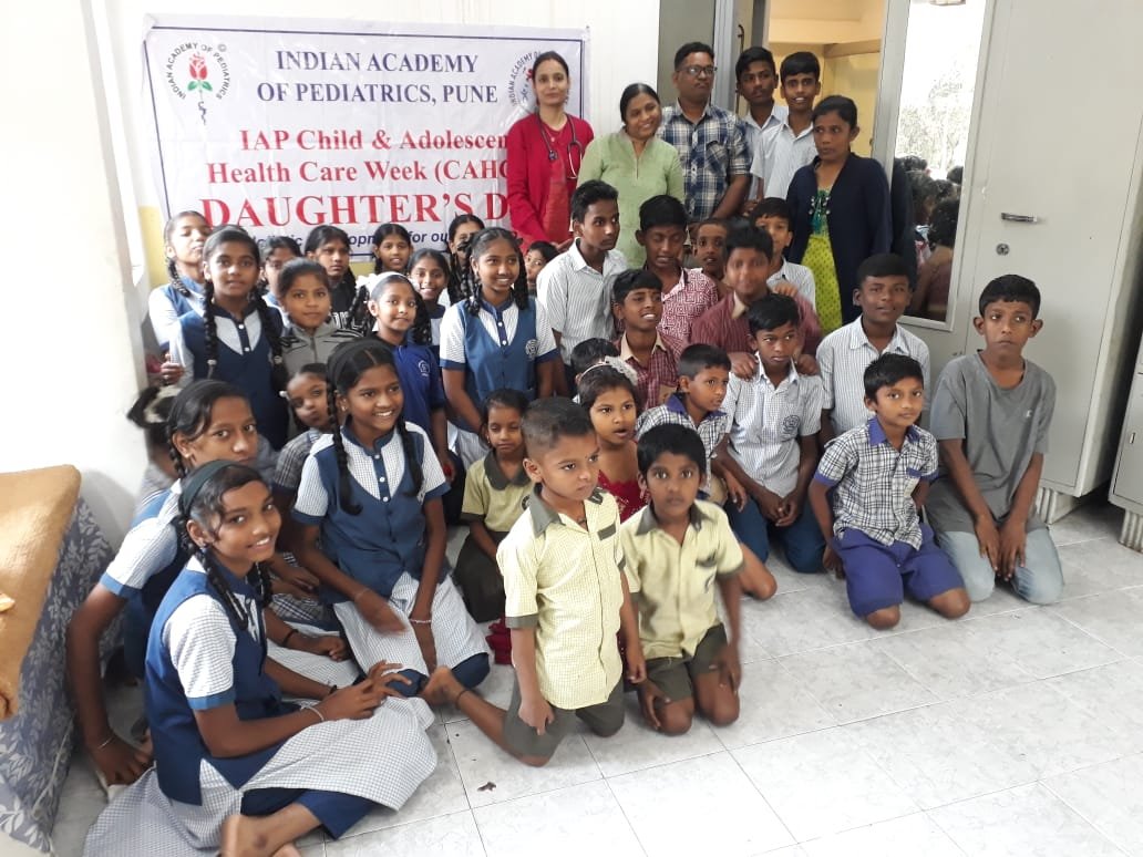 Orivon moments from clinics, community programmes and professional events (16)